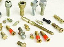 汽車用的非標螺絲緊固件使用性能