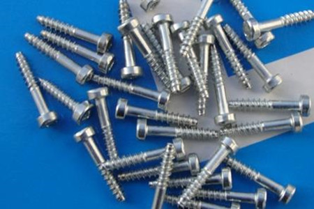 如何判斷一個(gè)三角螺釘廠家是否靠譜？看這六方面！