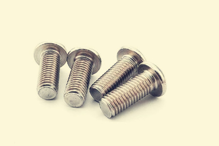 不銹鋼螺釘腐蝕生銹原因多，廠家簡單介紹！