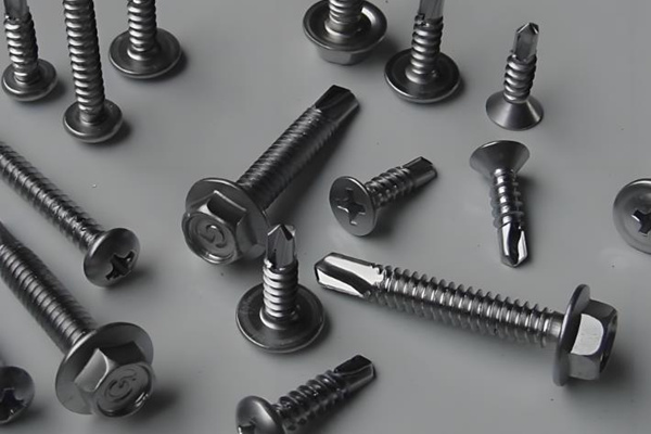 選對(duì)自攻螺釘生產(chǎn)廠家，可節(jié)省成本！ 圖2