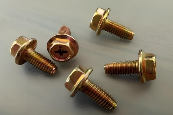 三角螺釘沒工具怎么拆？掌握這幾個(gè)妙招！ 圖1