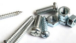 汽車用的非標螺絲緊固件使用性能
