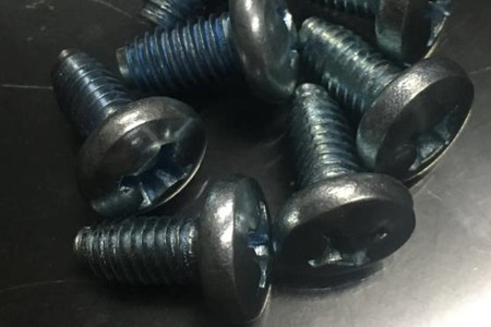 三角螺釘哪家定制好？推薦日升緊固件！